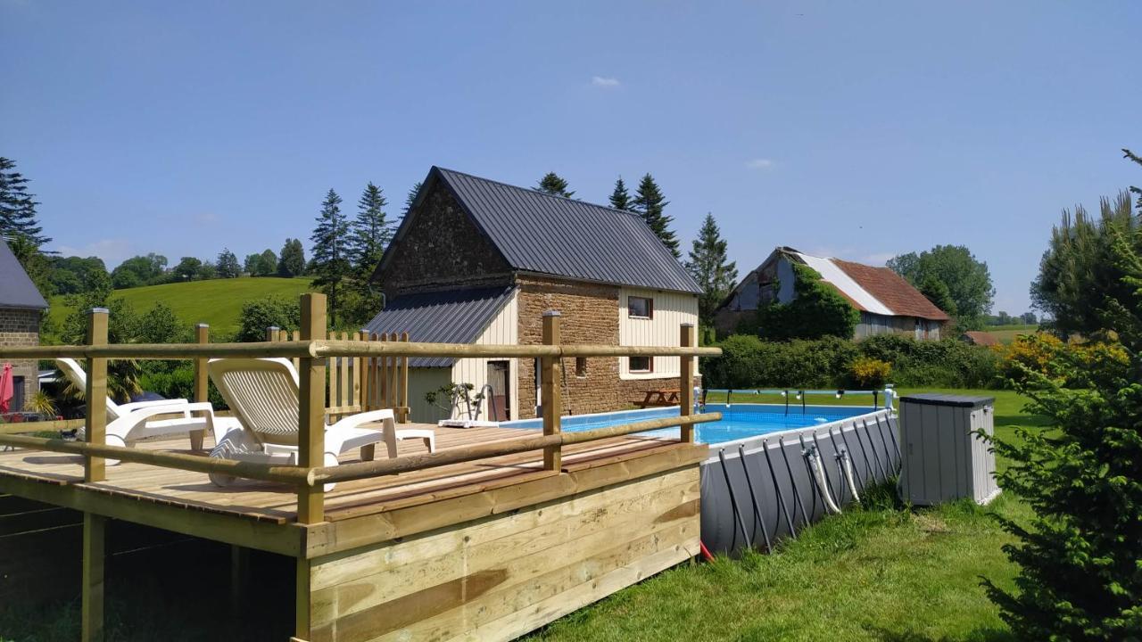 Gite "La Renaudaie" - Piscine Juvigny Les Vallees Luaran gambar